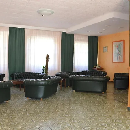 Leonardo Hotel 3*