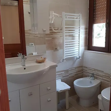 Hotel Leonardo